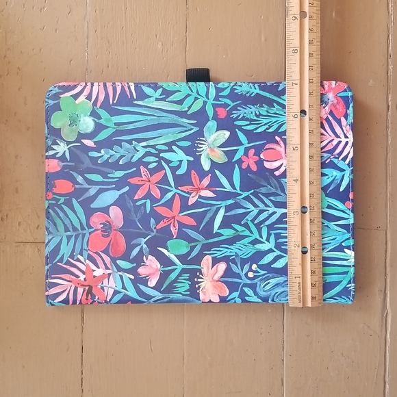 Fintie iPad 5/6/7 Case Cover - Picture 8 of 11